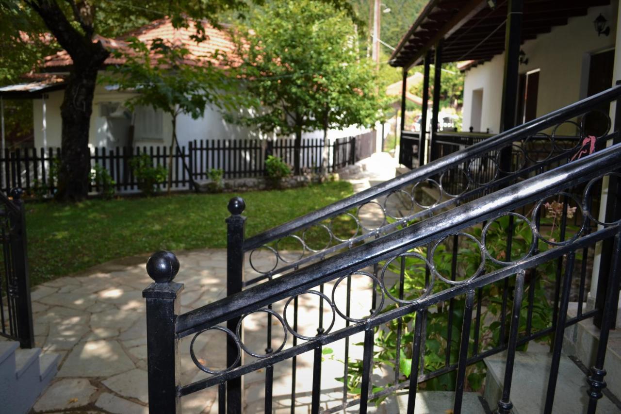 Elati Mansion Apartment Exterior photo